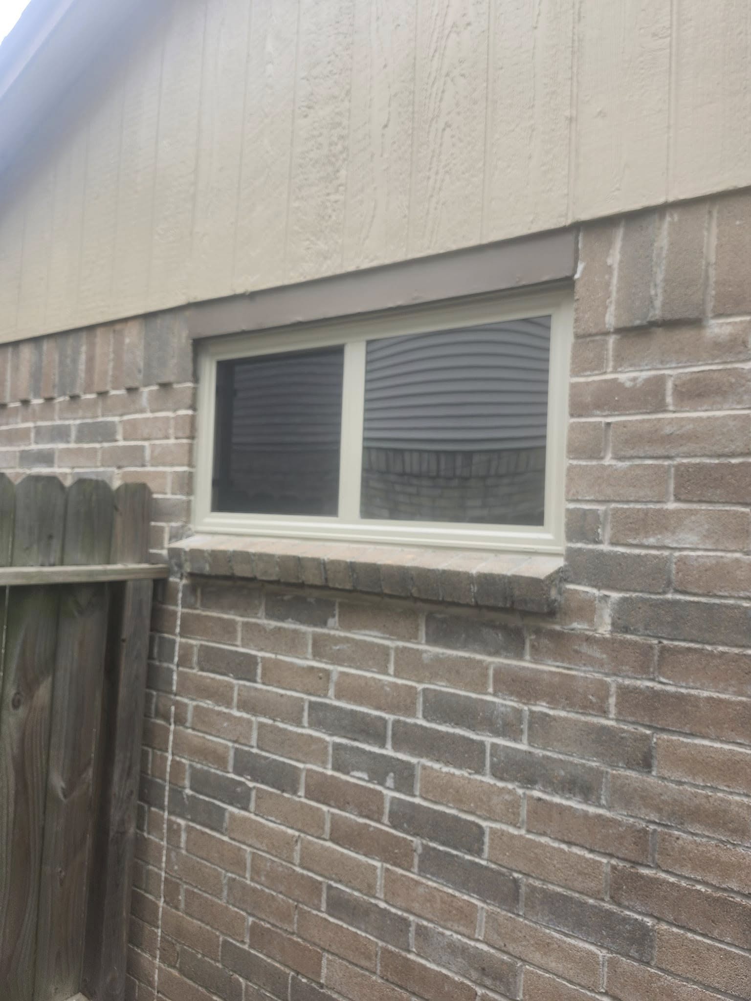 Window & door installation by Fast Window Service